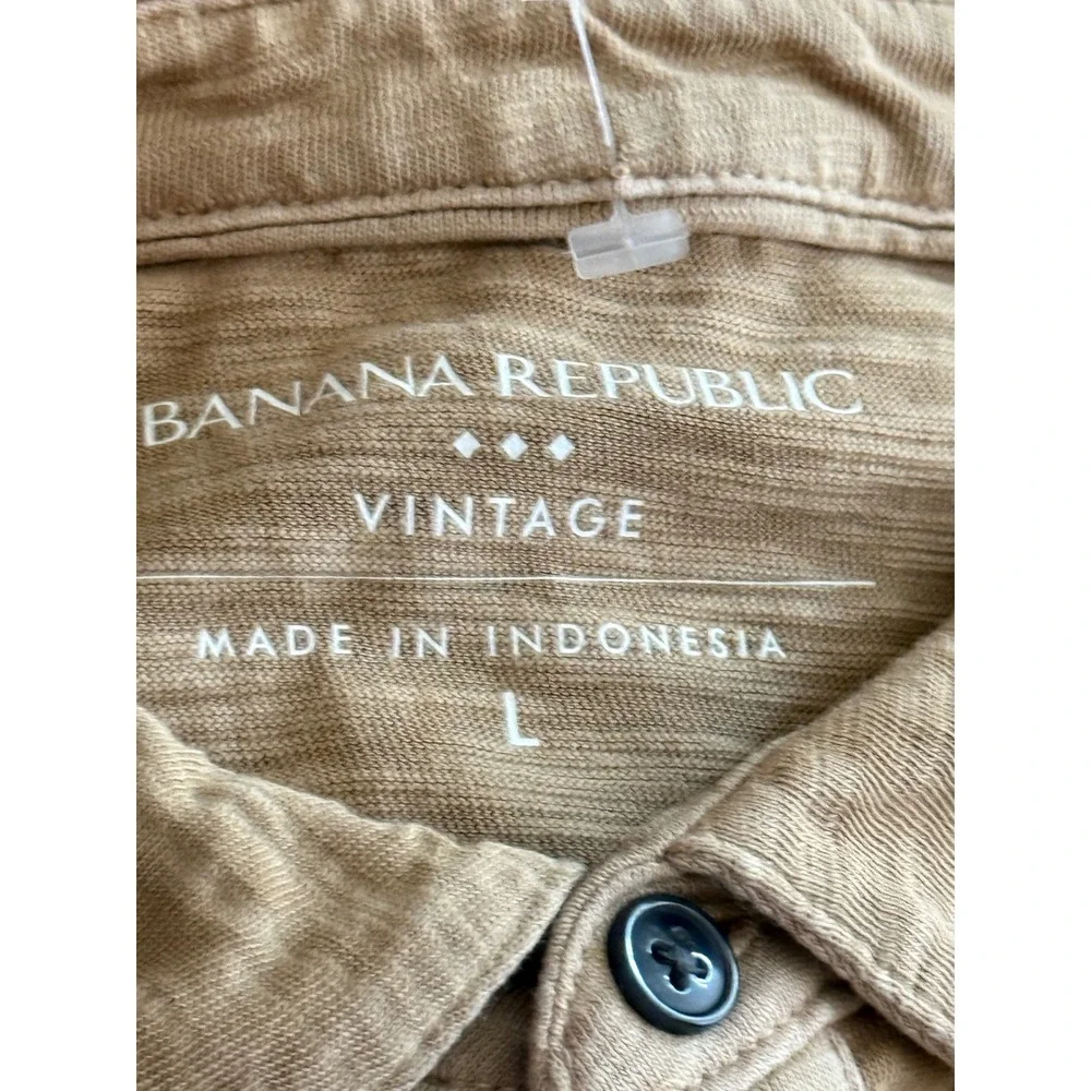 Banana Republic pit 24